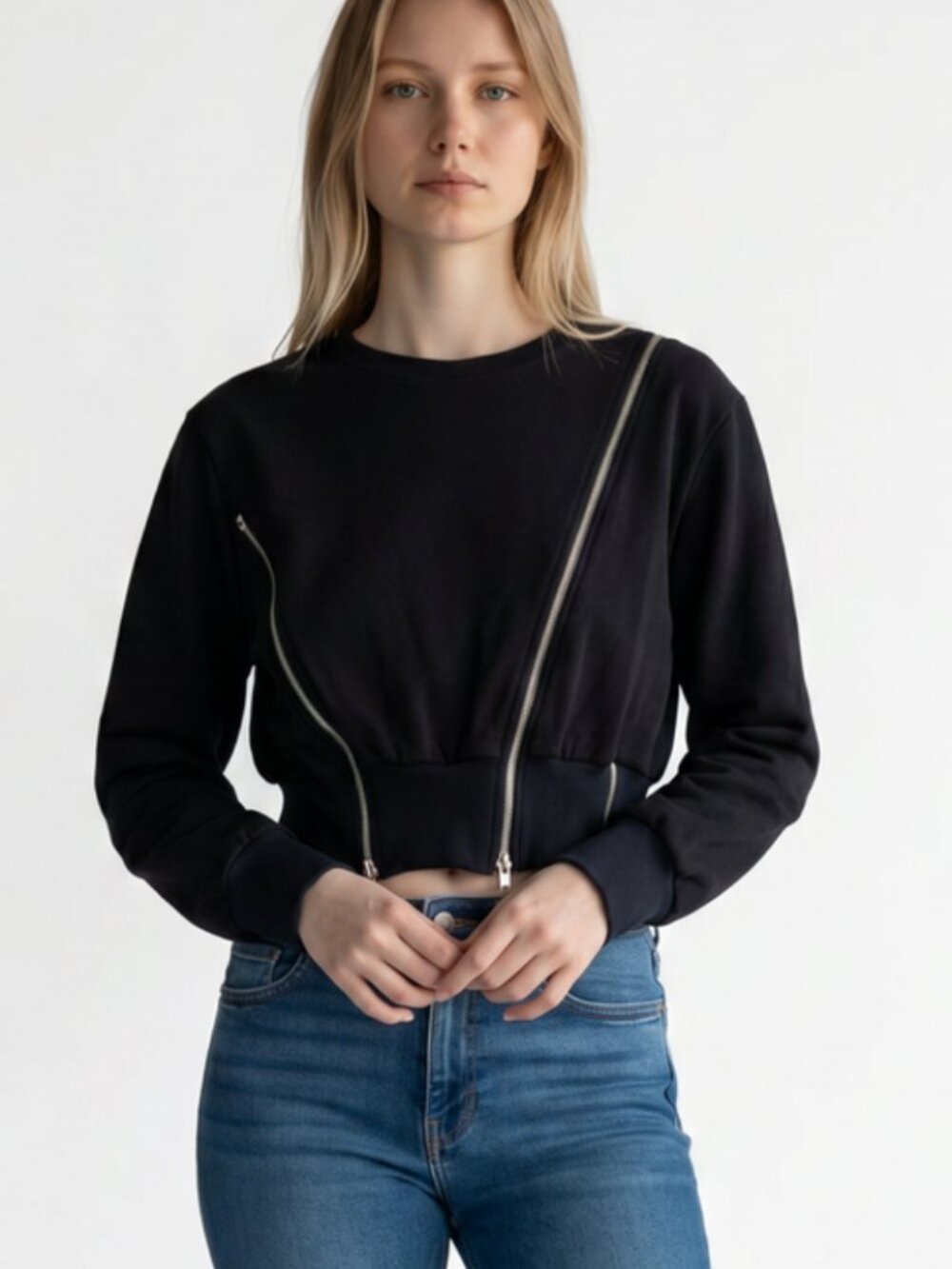N BY Nancy Crop Zipper Sweater Size Large Black NWT